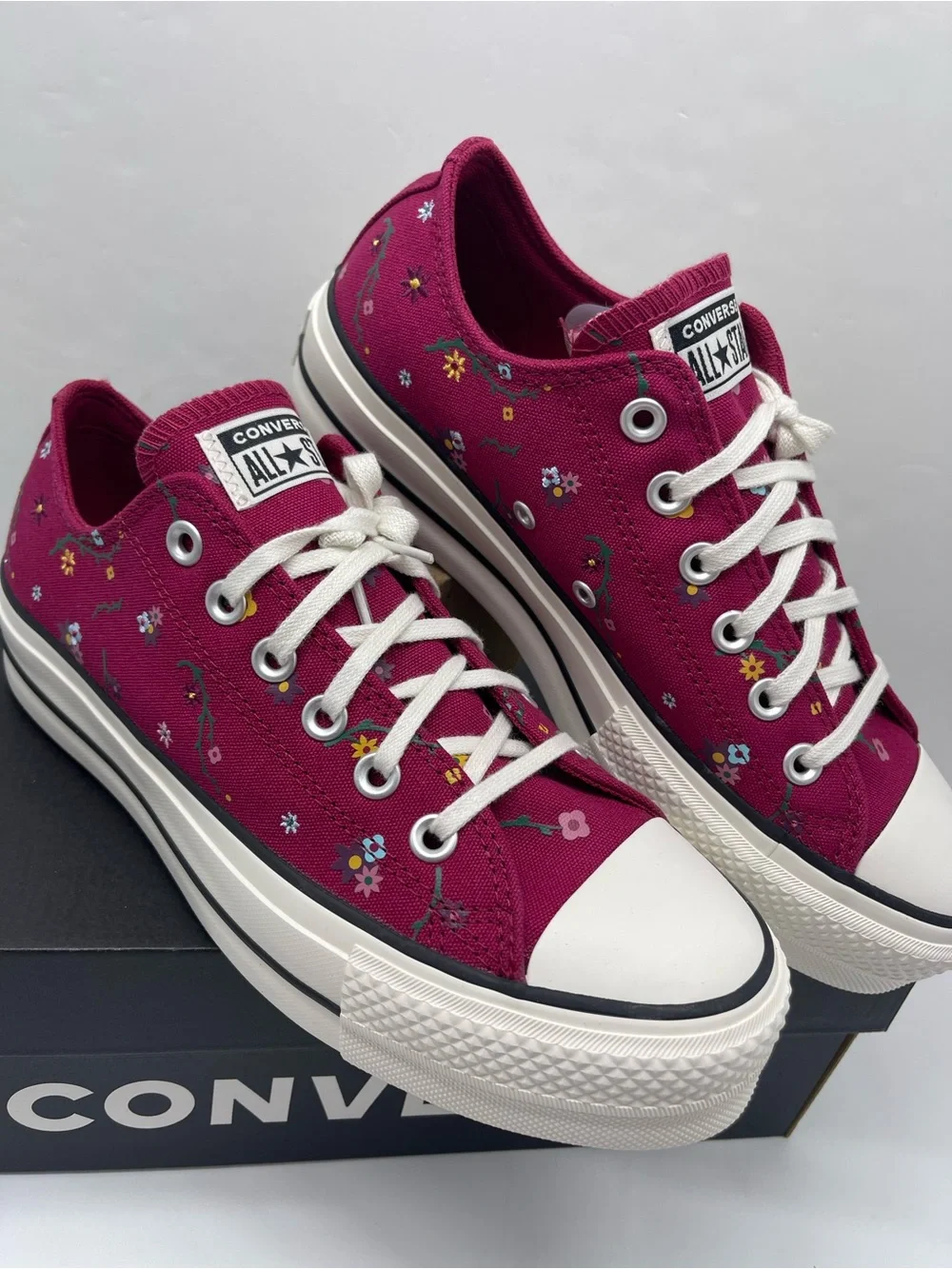 Converse A15535C CTAS LIFT OX SPORTY BERRY/VINTAGE WHITE Platform Sneakers